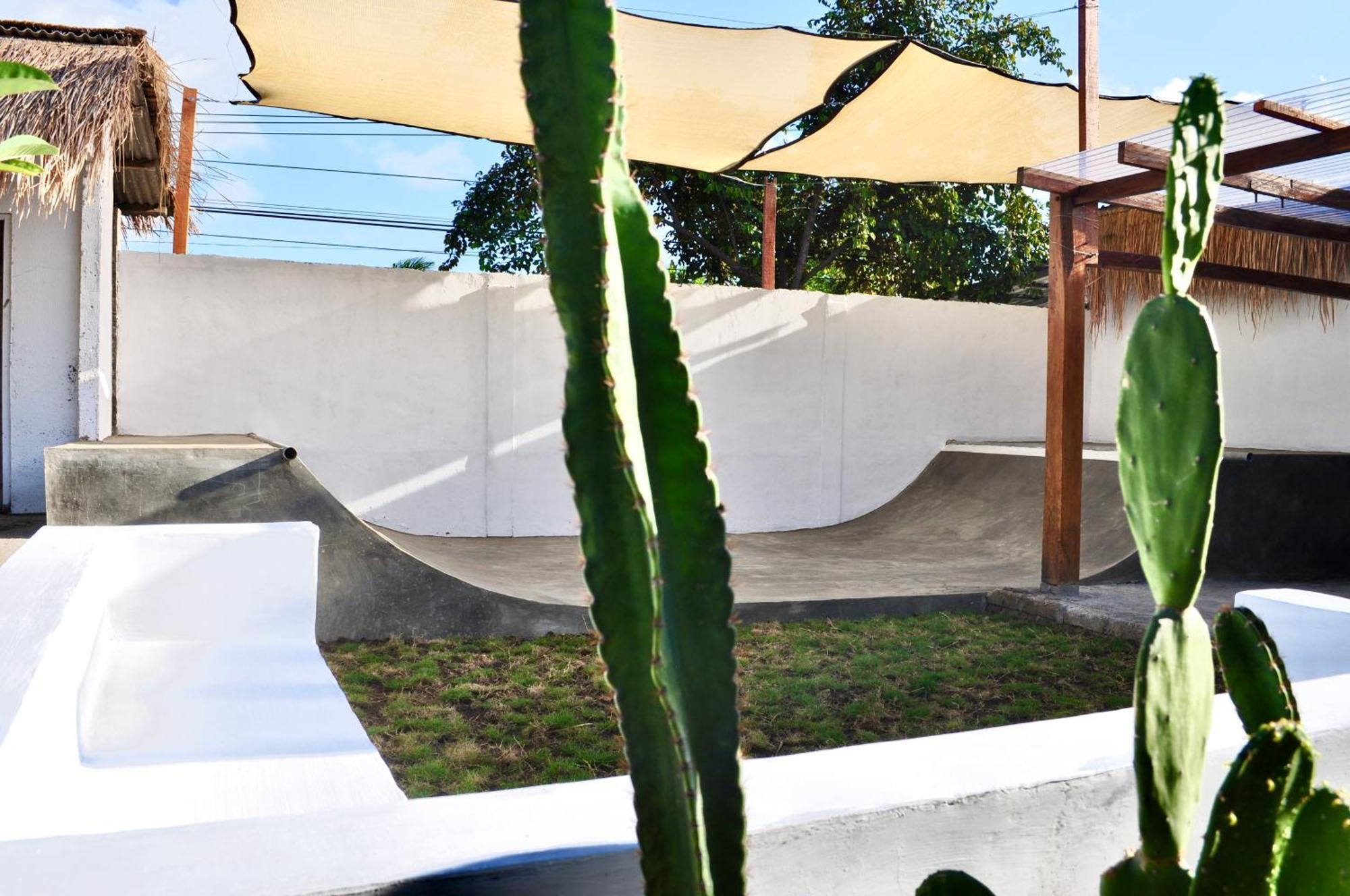 Ripbowl Guest House Selong Belanak Extérieur photo