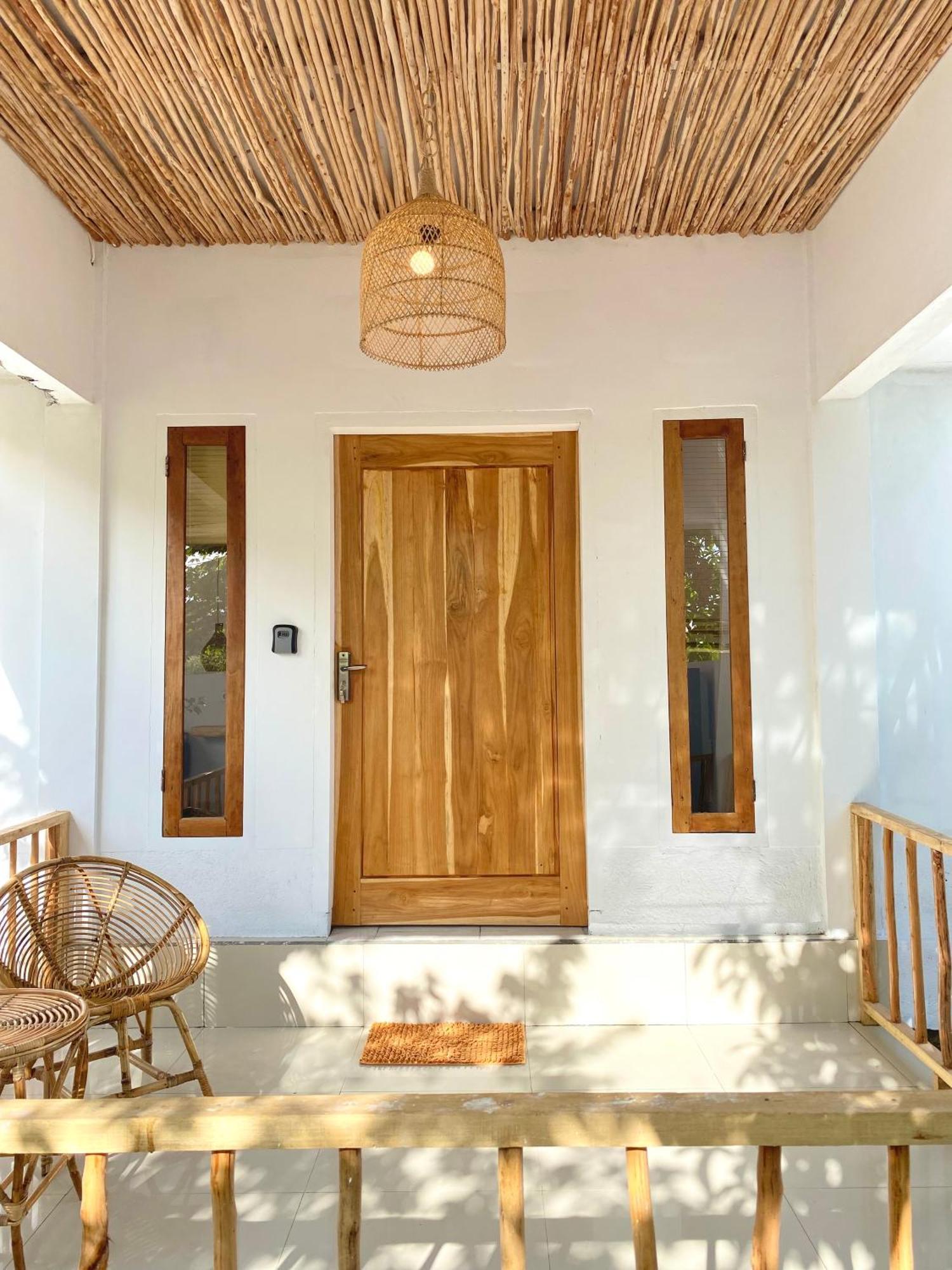 Ripbowl Guest House Selong Belanak Extérieur photo