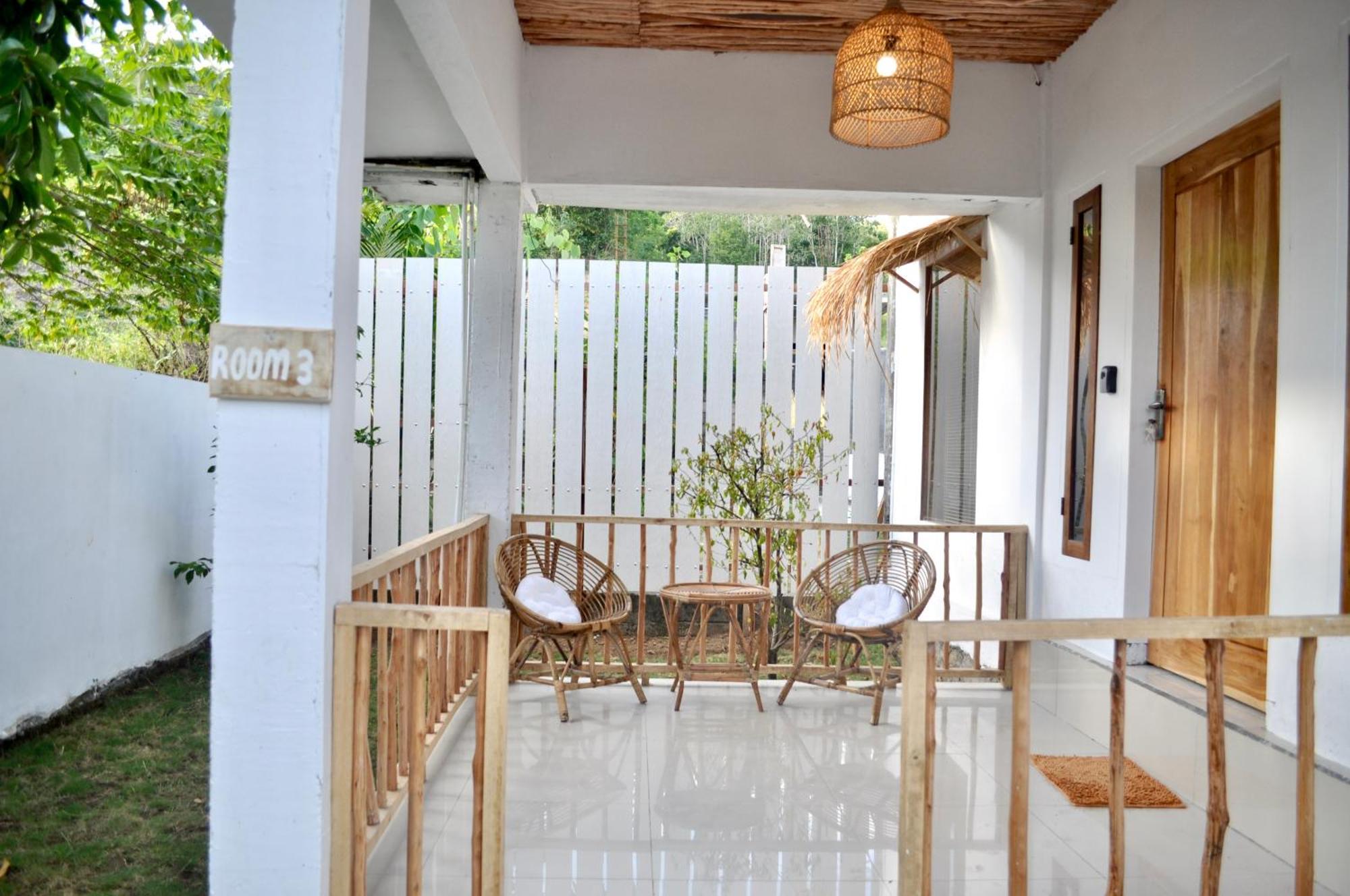 Ripbowl Guest House Selong Belanak Extérieur photo