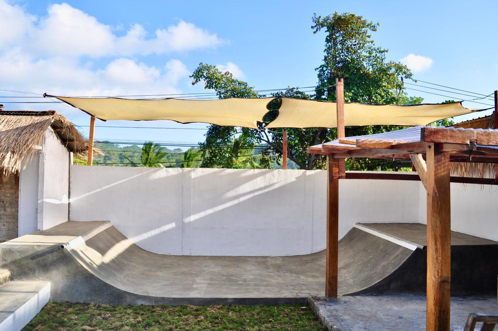 Ripbowl Guest House Selong Belanak Extérieur photo