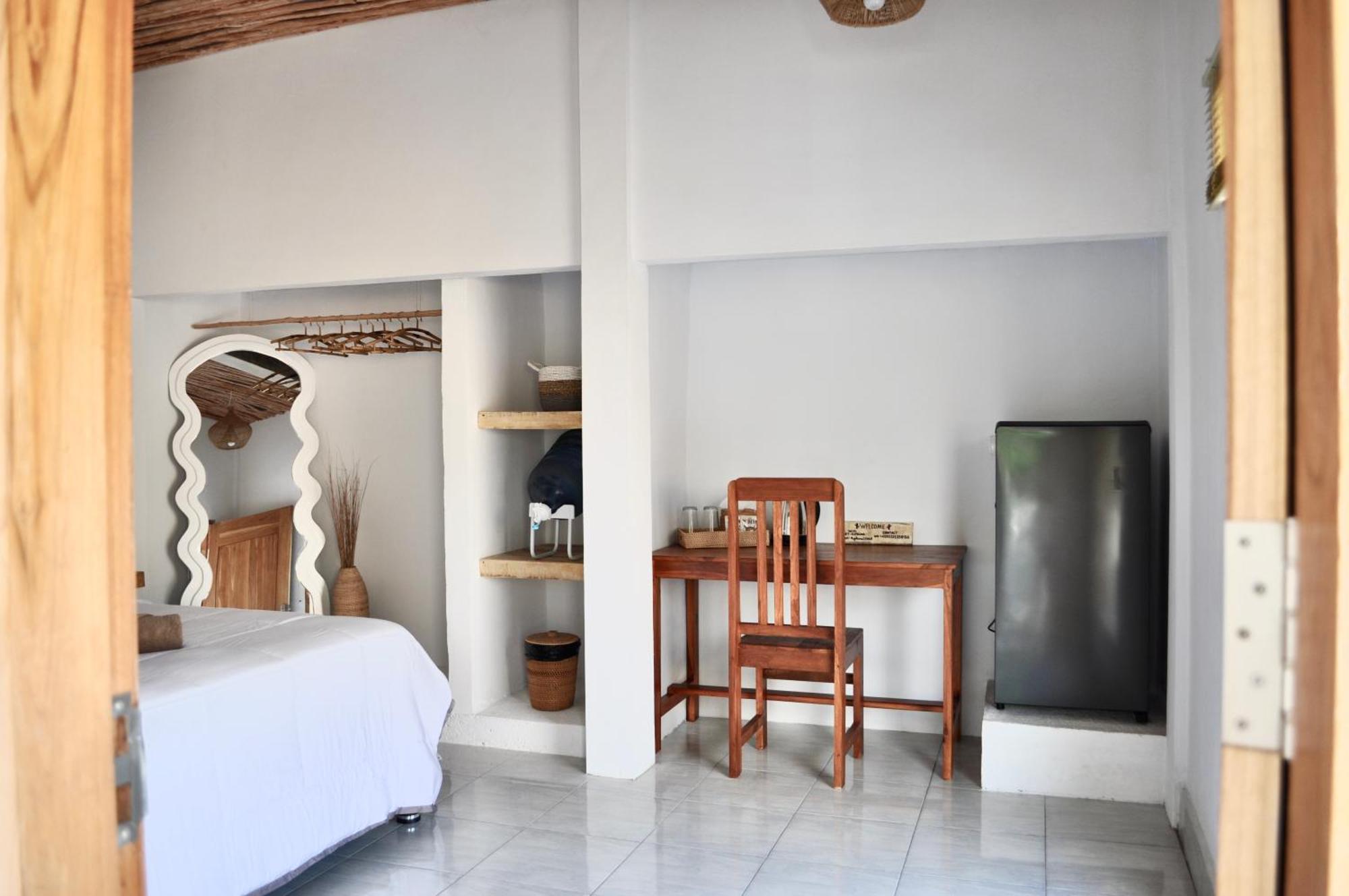 Ripbowl Guest House Selong Belanak Extérieur photo
