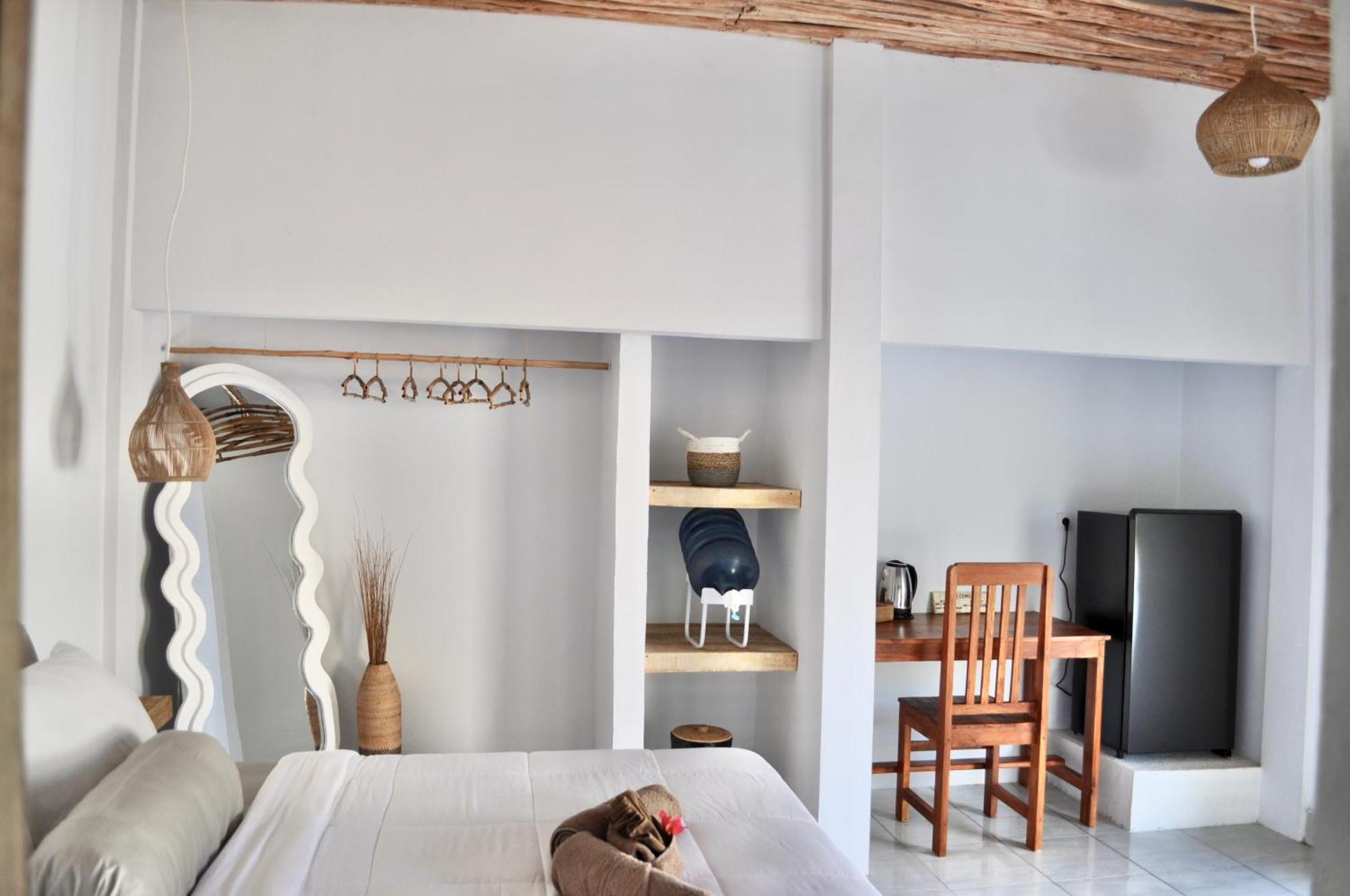 Ripbowl Guest House Selong Belanak Extérieur photo