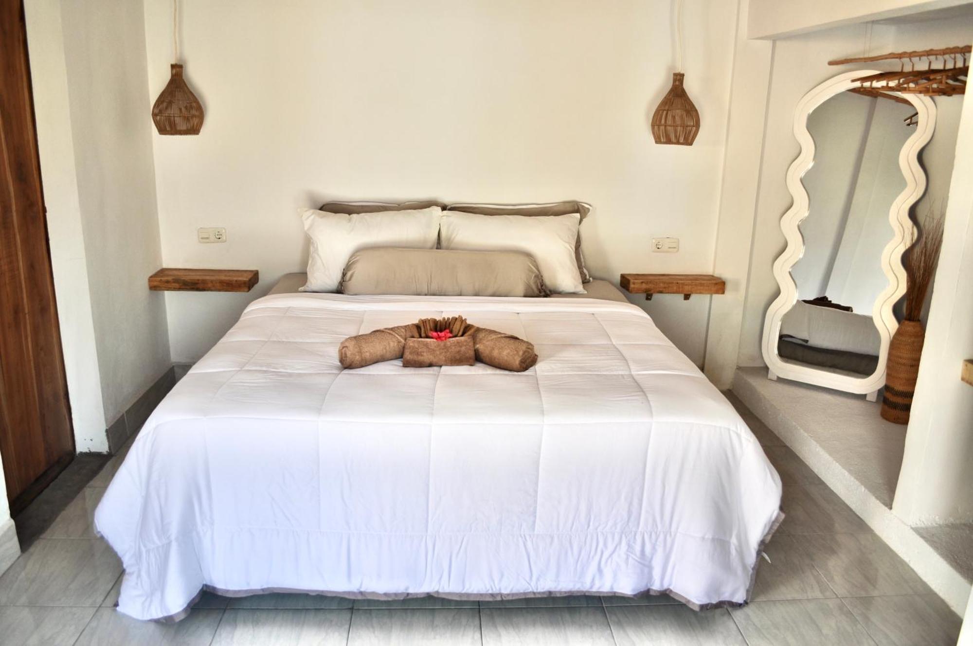 Ripbowl Guest House Selong Belanak Extérieur photo